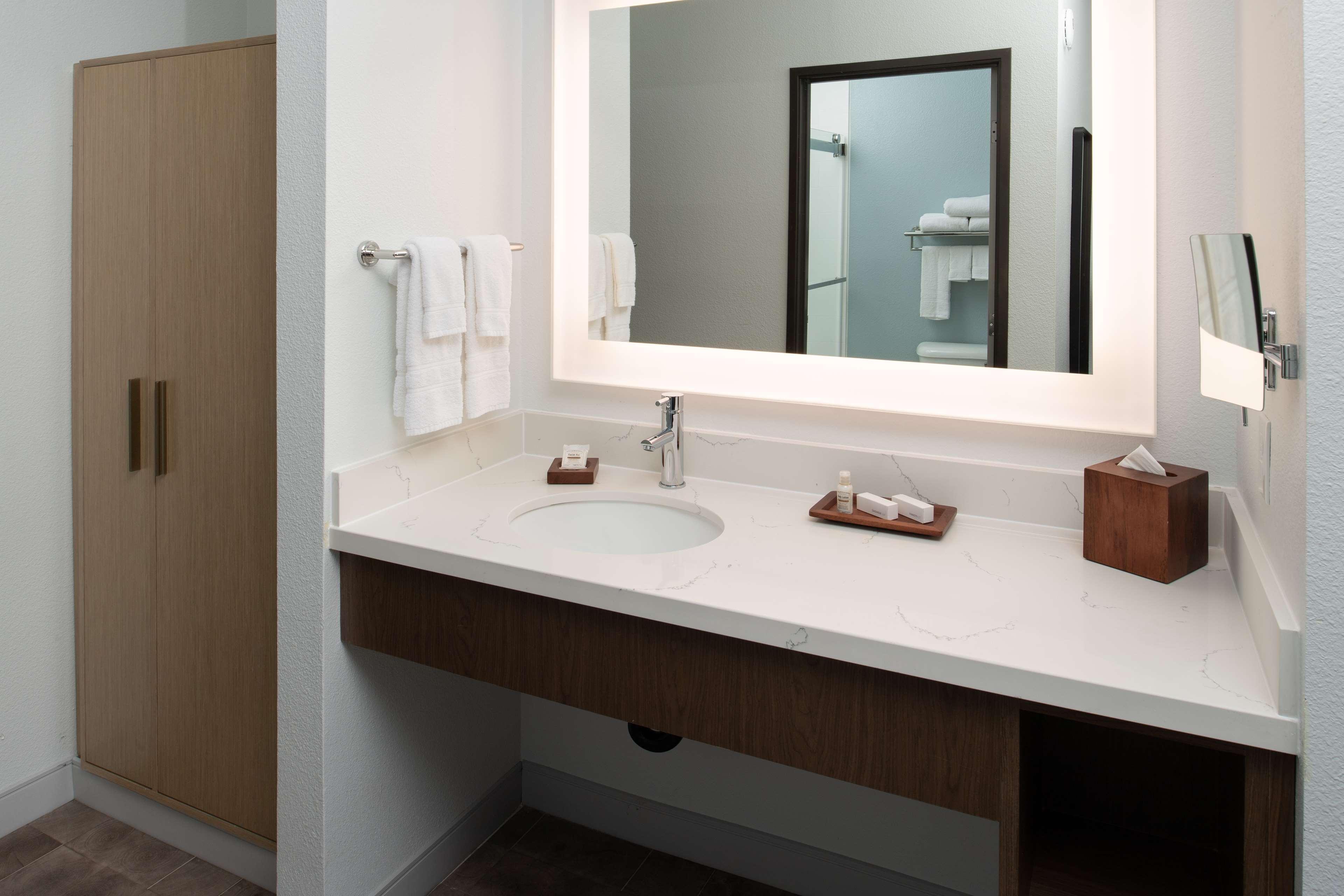 Best Western Premier Keizer Salem Hotel エクステリア 写真