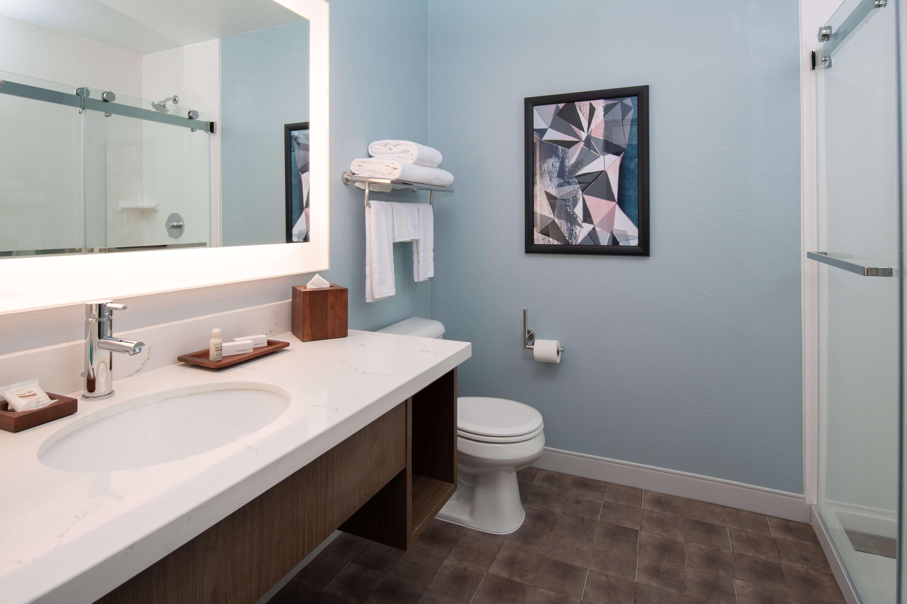Best Western Premier Keizer Salem Hotel エクステリア 写真