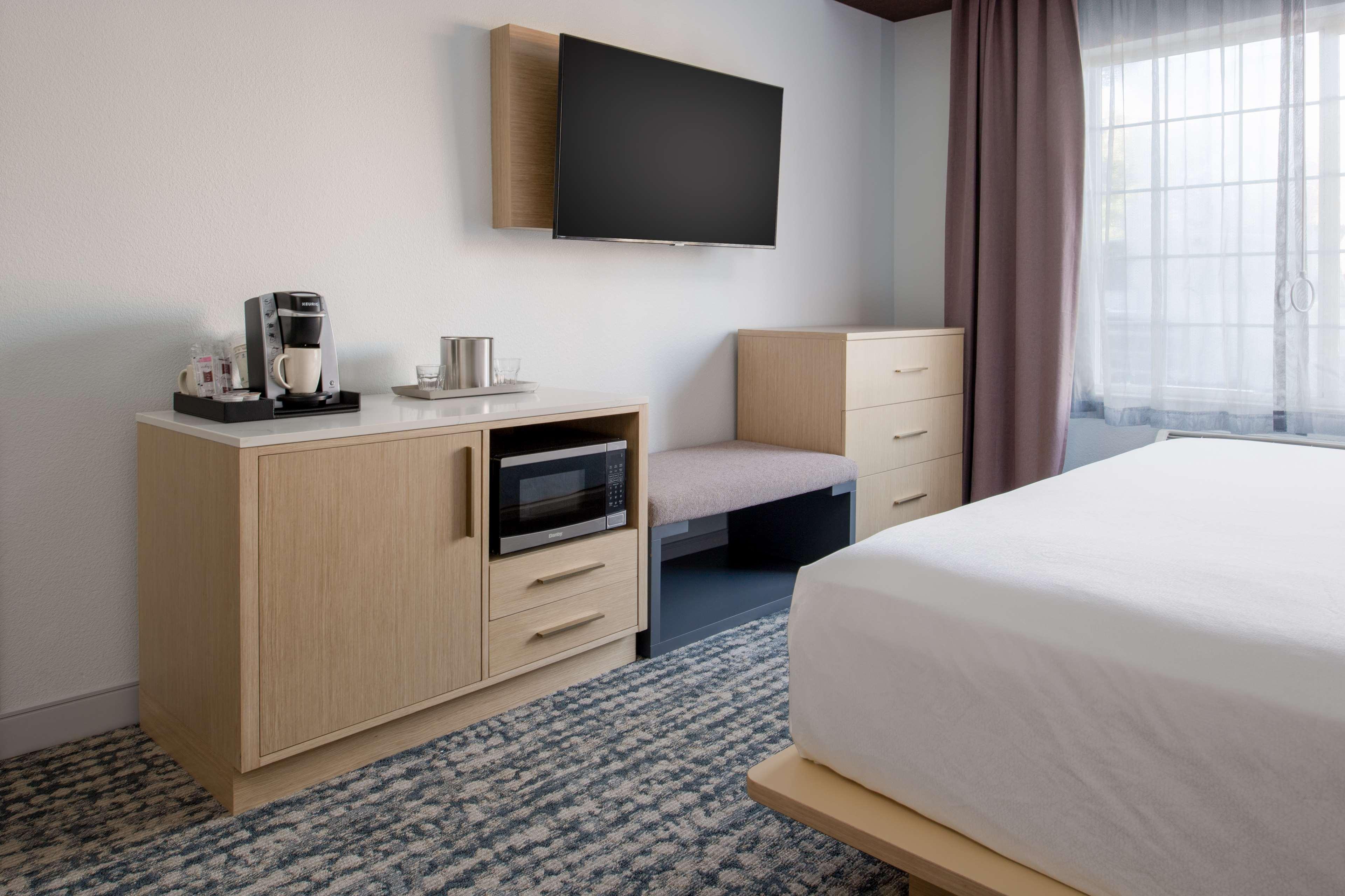 Best Western Premier Keizer Salem Hotel エクステリア 写真