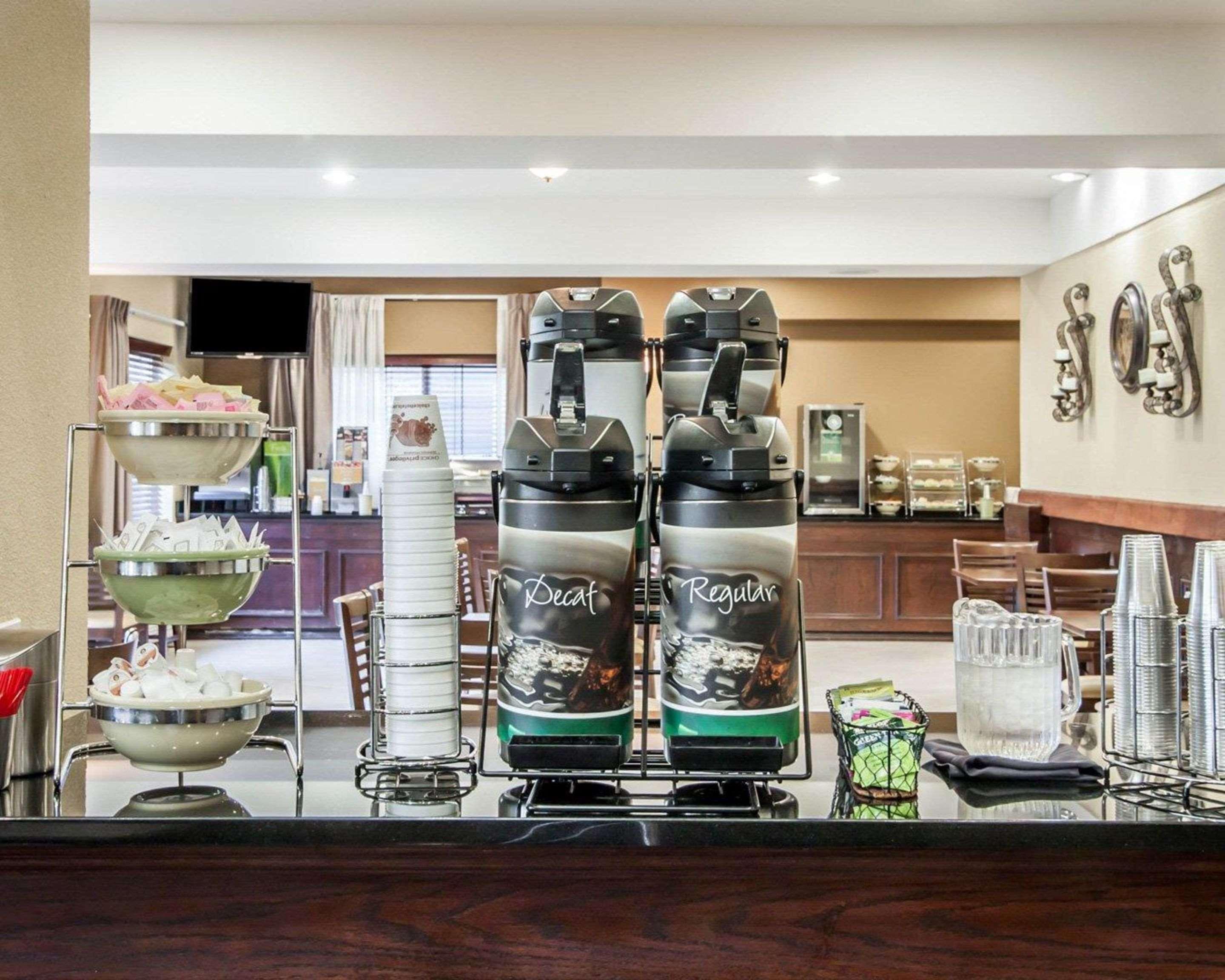 Best Western Premier Keizer Salem Hotel エクステリア 写真