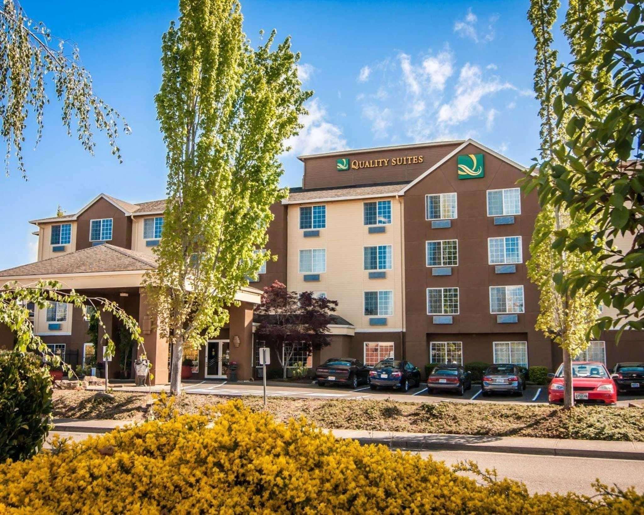 Best Western Premier Keizer Salem Hotel エクステリア 写真
