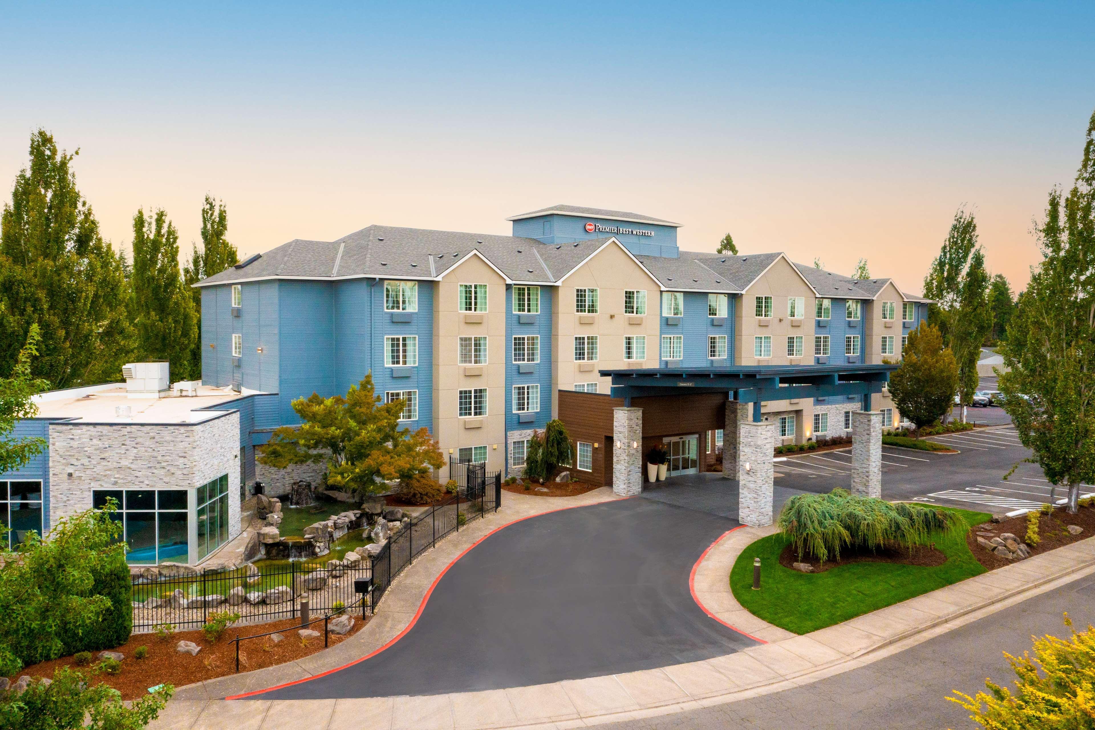 Best Western Premier Keizer Salem Hotel エクステリア 写真