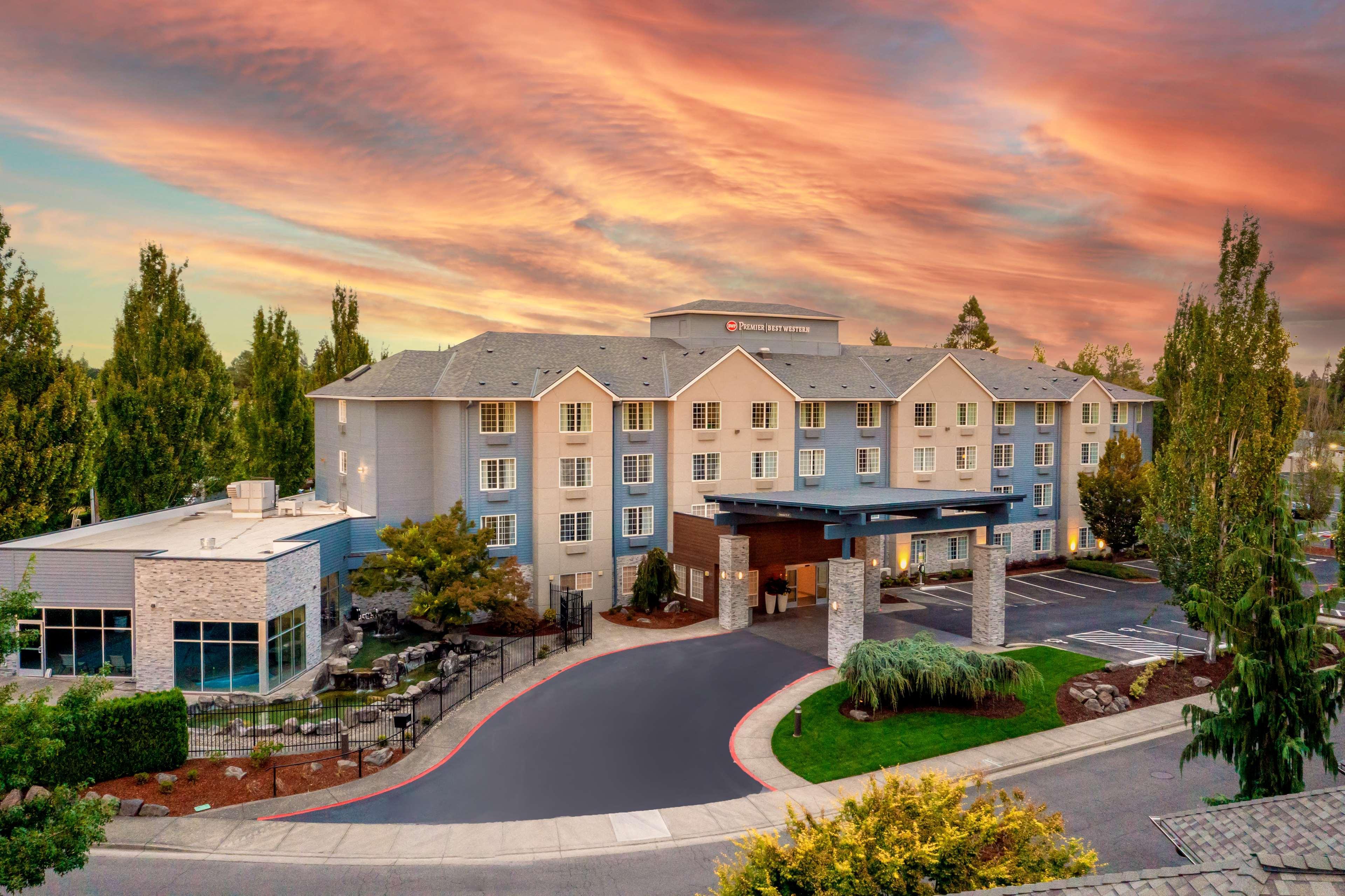 Best Western Premier Keizer Salem Hotel エクステリア 写真